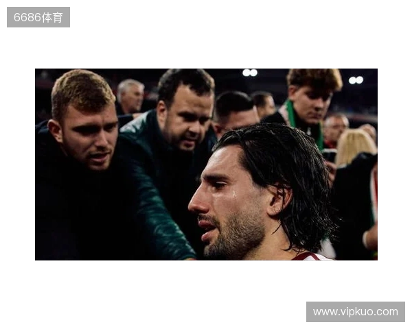 从天堂到地狱，索博在2-1领先后疯狂庆祝，被绝杀后伤心落泪